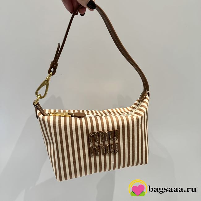 Bagsaaa Miu Miu Jacquard fabric pouch with logo 5NE841 caramel - 18.5cm - 1