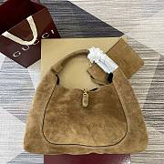 Bagsaaa Gucci Softbit maxi shoulder bag 837466 brown suede - 46cm - 3