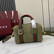 Bagsaaa Gucci Mini GG handbag 859975 green suede - 20cm - 1