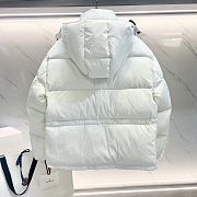 Bagsaaa white Moncler puffer jacket with black hood lining - 3