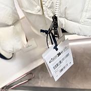 Bagsaaa white Moncler puffer jacket with black hood lining - 2