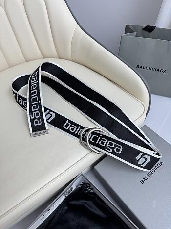 Bagsaaa Balenciaga D-ring belt in black and white jacquard webbing