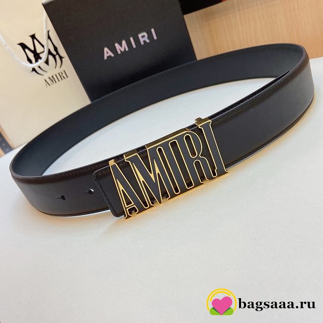 Bagsaaa Amiri Core leather belt with a gold-tone logo buckle - 1