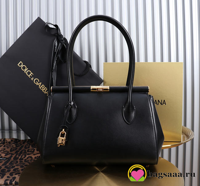 Bagsaaa Dolce & Gabbana Marlene top handle bag in black - 30cm - 1