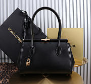 Bagsaaa Dolce & Gabbana Marlene top handle bag in black - 30cm - 1
