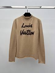 Bagsaaa Louis Vuitton Brushed Signature Pullover in a beige wool - 1