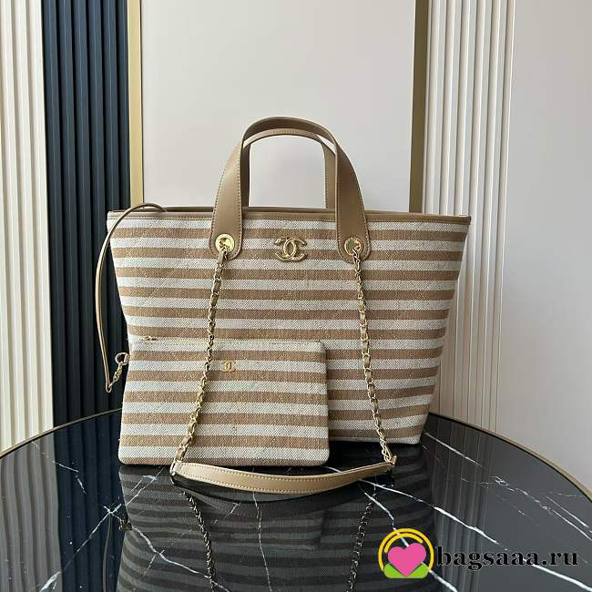 Bagsaaa Chanel Deauville tote bag in canvas material with beige and white stripes - 1