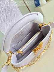 Bagsaaa Louis Vuitton M48865 Capucines East-West Mini handbag purple - 22cm - 2