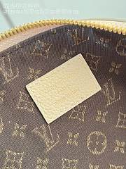 Bagsaaa LV M28029 Multipass H27 Bag Arizona Beige - 30cm - 4