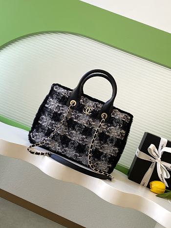 Bagsaaa Chanel Small Shopping Bag AS5688 Black - 24 x 33.5 x 11cm