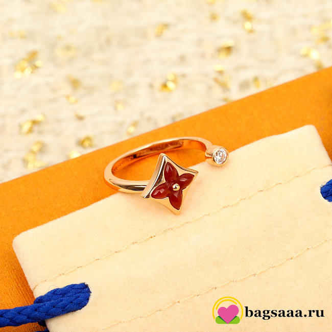 Bagsaaa LV Color Blossom Mini Star Ring, Pink Gold - 1