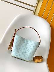 Bagsaaa Louis Vuitton All In BB bag in Monogram Origine canvas light blue - 18cm - 4