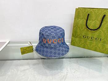Bagsaaa Gucci GG canvas bucket hat in blue denim