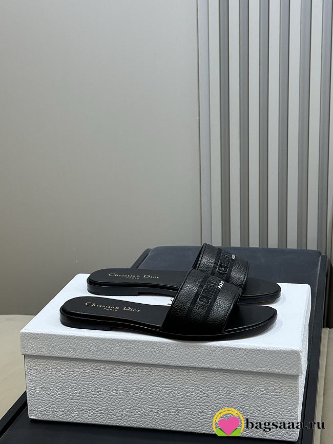 Bagsaaa Dior Dway Slide Black Grained Calfskin - 1