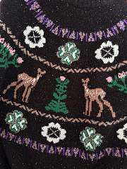 Bagsaaa Chanel Pullover brown and multicolor P79701 - 2