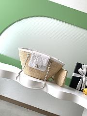 Bagsaaa Chanel Small Small Tote beige braided straw and white lambskin AS5951 - 41cm - 1