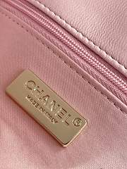 Bagsaaa Chanel small flap bag in pink and white sequins with gold-tone metal - 21cm - 3