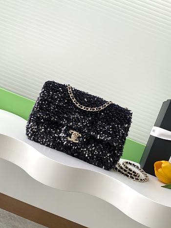 Bagsaaa Chanel small flap bag in black and white sequins with gold-tone metal - 21cm