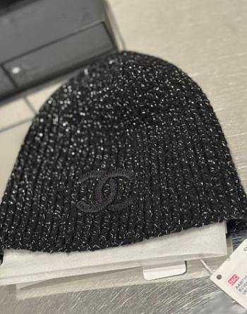 Bagsaaa Chanel knit beanie in black with silver metallic fibers