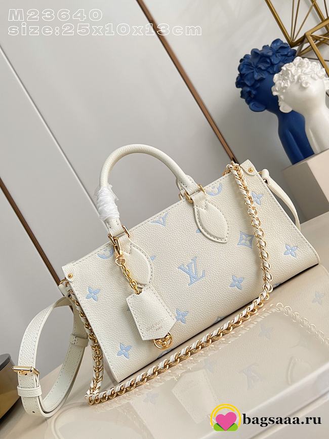 Bagsaaa LV M27577 OnTheGo East West Milky White/Blue - 25cm - 1
