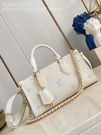 Bagsaaa LV M27577 OnTheGo East West Milky White/Blue - 25cm