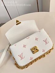Bagsaaa LV M27575 Pochette Métis East West Milky White/Peach - 21.5cm - 3