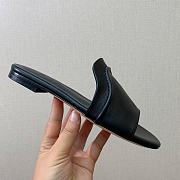 Bagsaaa Loro Piana Sesia leather slides in black - 4