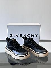 Bagsaaa Givenchy City Sport sneakers in suede black - 4