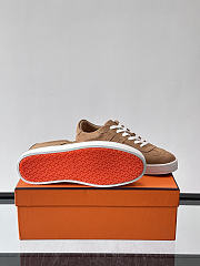 Bagsaaa Hermes Boomerang sneaker brown suede - 2
