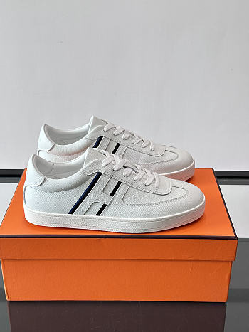 Bagsaaa Hermes Boomerang sneaker white