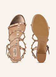 Bagsaaa Valentino GARAVANI ROCKSTUD 60 sandals pink gold - 3