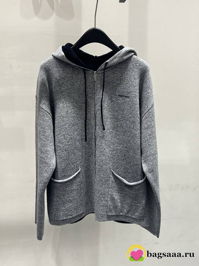 Bagsaaa Miu Miu Cashmere cardigan hoodie gray - 1