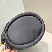 Bagsaaa Burberry Horseshoe Chain Pouch black - 19cm - 3