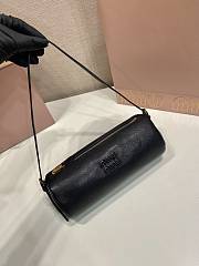 Bagsaaa Miu Miu Suede pouch 5NE851 black - 22cm - 4