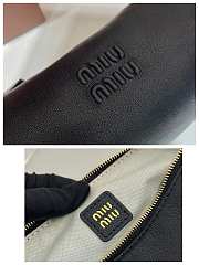 Bagsaaa Miu Miu Suede pouch 5NE851 black - 22cm - 2