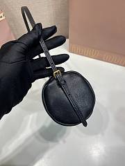 Bagsaaa Miu Miu Suede pouch 5NE851 black - 22cm - 3