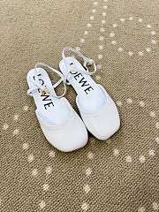 Bagsaaa LOEWE Toy ankle-strap pumps white - 1