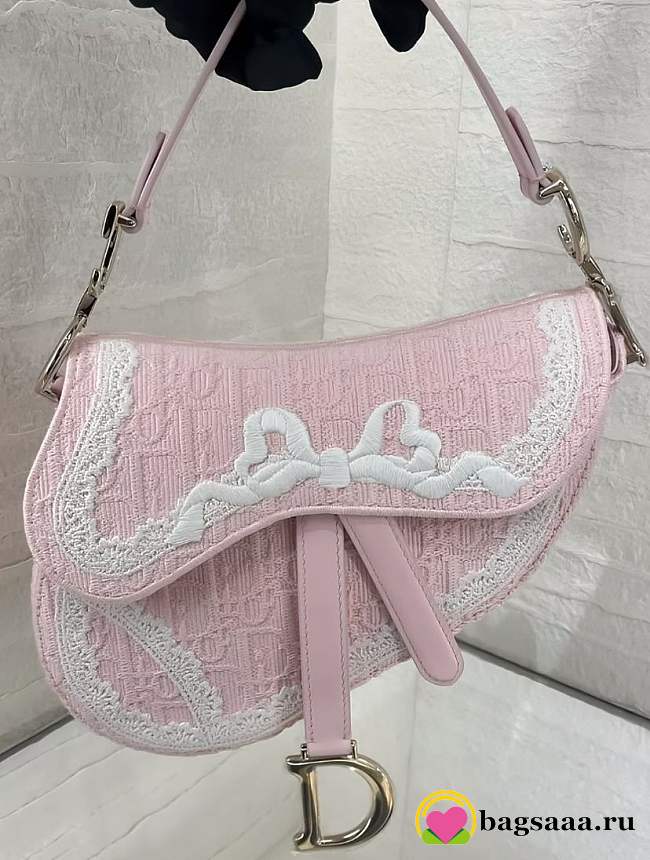 Bagsaaa Dior Small Saddle Bag with Strap Rose Soupir Dior Oblique Embroidery and White Lace - 20cm - 1