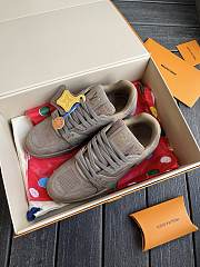 Bagsaaa Men's LV Trainers in dark beige Damier - 4