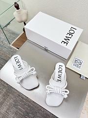 Bagsaaa Loewe Flamenco Knot mule in lambskin White - 3