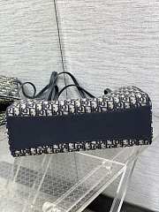 Bagsaaa Dior Medium Shopping Bag Blue Dior Oblique Jacquard - 37cm - 2