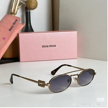 Bagsaaa Miu Miu MU 54ZS oval sunglasses dark blue lenses