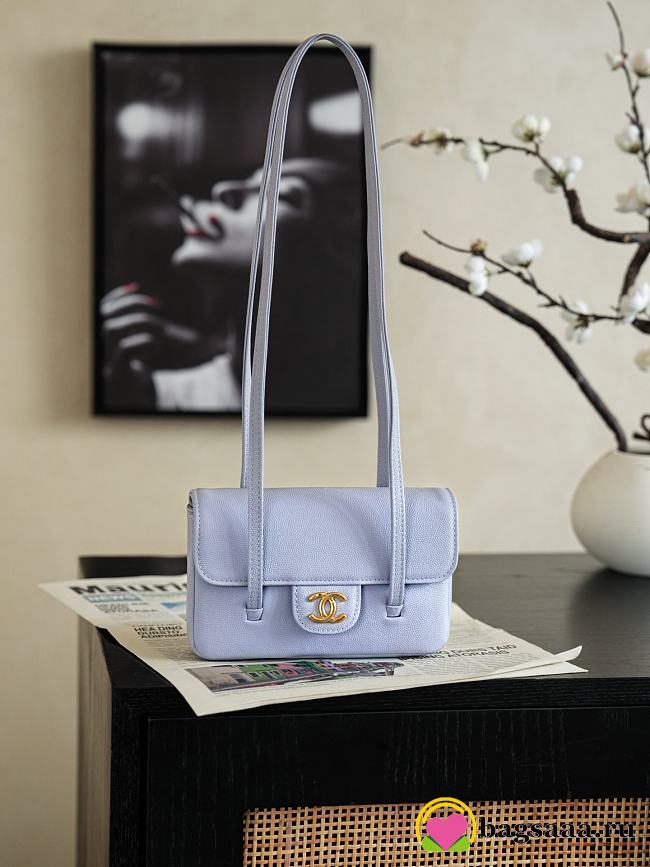 Bagsaaa Chanel Spring Summer 2026 Clutch with Leather Strap AP5068 light purple - 17cm - 1