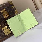 Bagsaaa 2026 Collection LV M28039 Passport Cover Pistachio - 14cm - 3