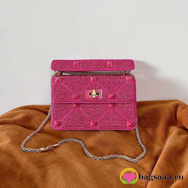 Bagsaaa Valentino Garavani Small Roman Stud Shoulder Bag pink rhinestones - 25cm - 1