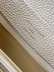 Bagsaaa LV M26345 Capucines East-West Mini Bag Vanilla - 22cm - 4
