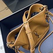 Bagsaaa YSL JAMIE mini shoulder pouch in lambskin 859174 brown - 15.5cm - 4