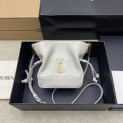 Bagsaaa YSL JAMIE mini shoulder pouch in lambskin 859174 blanc vintage - 15.5cm - 1