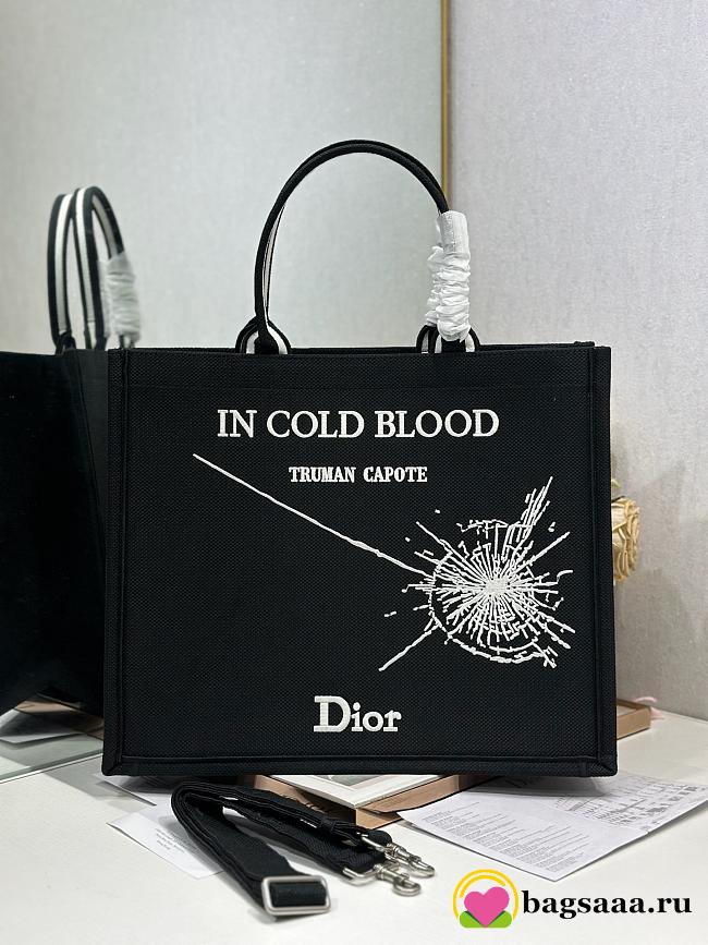 Bagsaaa Large Dior Book Tote Black and White Book Cover Embroidery - 42cm - 1