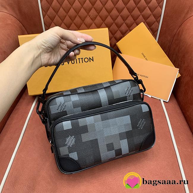 Bagsaaa LV M14988 Icon Nil Messenger Bag Damoflage Black - 25cm - 1